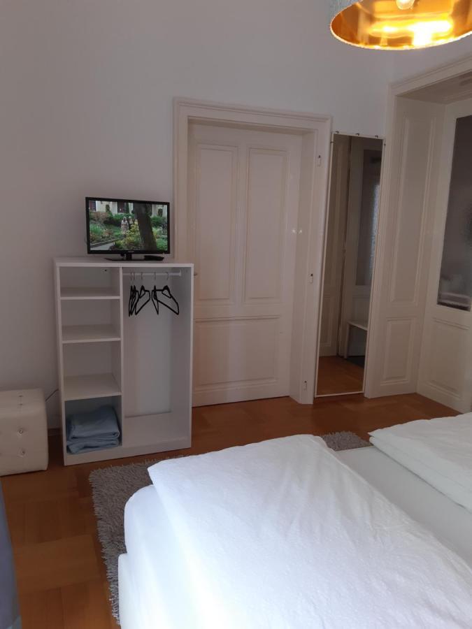 Kristall Doppelzimmer Direkt Im Zentrum, Balkon 巴德伊舍 外观 照片