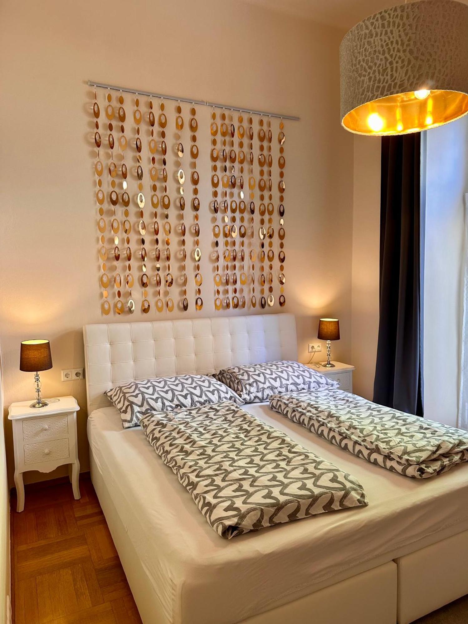Kristall Doppelzimmer Direkt Im Zentrum, Balkon 巴德伊舍 外观 照片